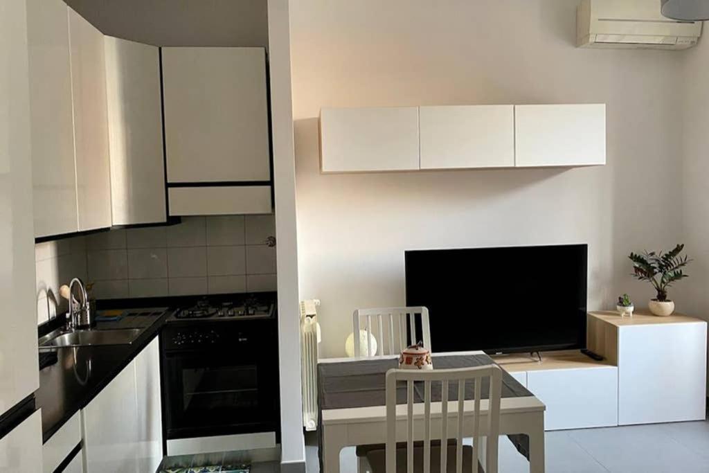 Central Modern Apartment Rome -Locazione Turistica- Экстерьер фото